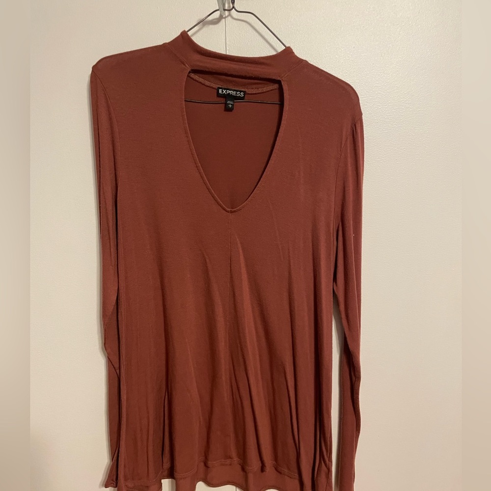 Express rust color key hole long sleeves top